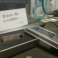 U盤收到了，謝謝SU吧，謝謝大神們