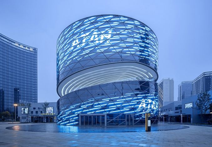 抱歉，我暈3D，這個模型我建不了...